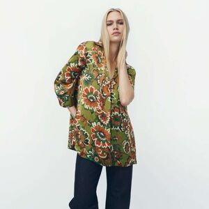 NWOT Zara Green Floral Tunic Blouse